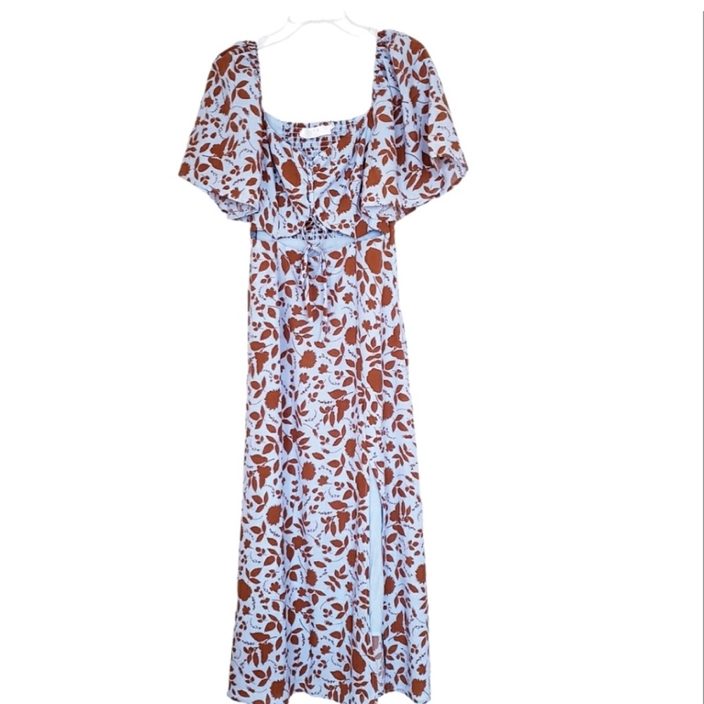 ASTR The label blue and brown floral midi dress size S